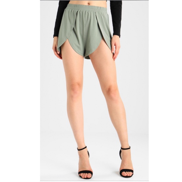 ivyrevel vilnius shorts - Picture 6 of 7